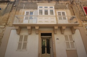 SALE BY AUCTION AT NO.71 MAIN STREET BALZAN, AS INSTRUCTED BY THE HEIRS OF THE LATE MRS M.BURN. including Contemporary Art, Furniture and Household Items.